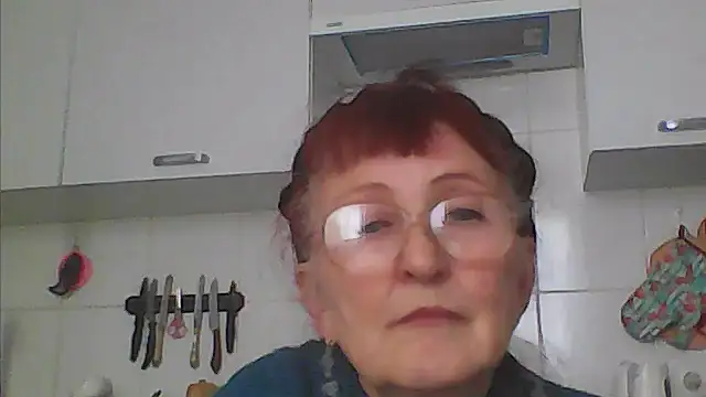TanyaSweet634 online show from October 18, 2025, 9:10 am
