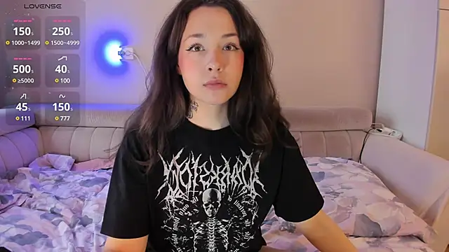 Snapshot of MonicaRocket chatting on January 24, 2025, 10:32 am MonicaRocket online show from January 24, 2025, 10:32 am
