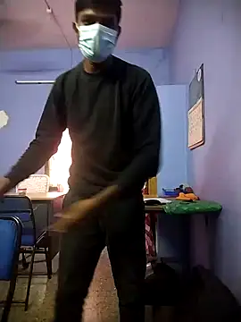 Snapshot of Tamilandteluguboy14 chatting on December 13, 2024, 10:19 am Tamilandteluguboy14 online show from December 13, 2024, 10:19 am