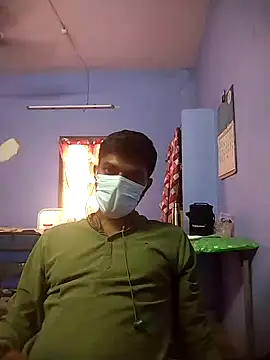 Tamilandteluguboy14 online show from December 16, 2024, 9:46 am