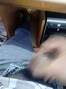 Snapshot of Tamilandteluguboy14 chatting on January 19, 2026, 10:52 am Tamilandteluguboy14 online show from January 19, 2026, 10:52 am