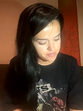 Snapshot of English-Chloe96 chatting on December 6, 2024, 12:05 pm English-Chloe96 online show from December 6, 2024, 12:05 pm