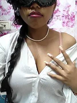 Snapshot of sandy_naughty chatting on June 3, 2026, 5:29 pm sandy naughty online show from June 3, 2026, 5:29 pm
