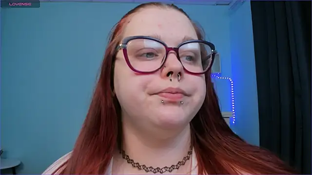 Snapshot of Crow_Diam0nd chatting on December 2, 2024, 4:42 am Crow Diam0nd online show from December 2, 2024, 4:42 am