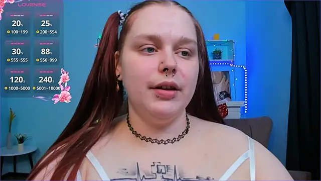 Snapshot of Crow_Diam0nd chatting on December 23, 2024, 7:28 am Crow Diam0nd online show from December 23, 2024, 7:28 am