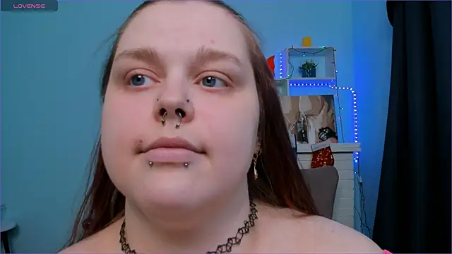 Snapshot of Crow_Diam0nd chatting on December 30, 2024, 10:21 am Crow Diam0nd online show from December 30, 2024, 10:21 am