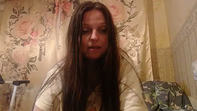 CatMelissa online show from April 19, 2026, 9:39 pm