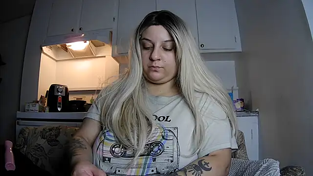 Snapshot of Lilithsincity chatting on December 6, 2024, 11:54 am Lilithsincity online show from December 6, 2024, 11:54 am