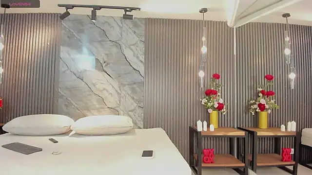 julietha taylor online show from March 5, 2026, 2:40 am