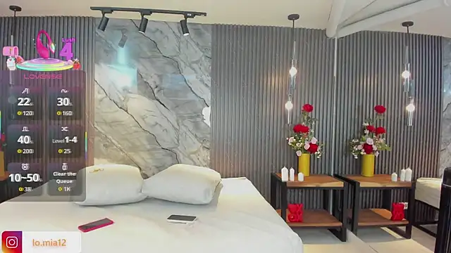 julietha taylor online show from March 11, 2026, 12:38 am