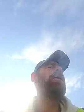 Snapshot of benalexa1992 chatting on March 26, 2026, 10:32 am benalexa1992 online show from March 26, 2026, 10:32 am