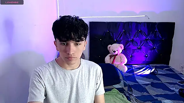 benji hoter online show from September 20, 2025, 5:47 pm