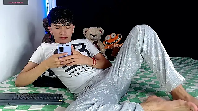 benji hoter online show from February 2, 2026, 11:03 pm