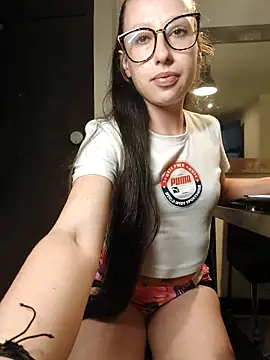 milena 23x online show from March 20, 2025, 6:08 am