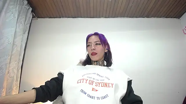 Scarllett BDSM online show from April 11, 2026, 7:45 am