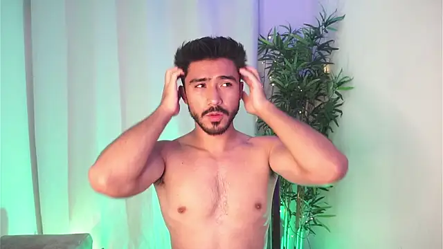 dam0n fr0st online show from April 17, 2026, 9:18 pm