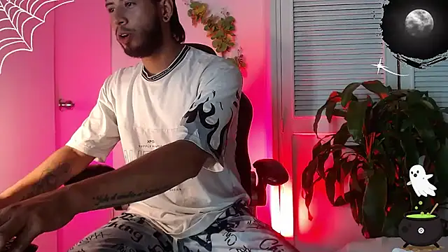 Colby brown03 online show from October 10, 2025, 7:13 pm