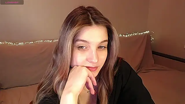 Snapshot of Abigail_Wills chatting on May 14, 2026, 6:15 pm Abigail Wills online show from May 14, 2026, 6:15 pm