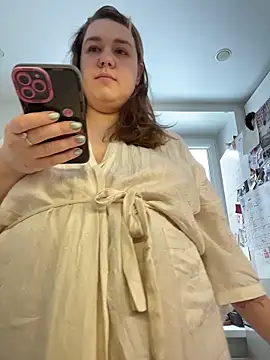 SuzieMurray online show from March 1, 2026, 8:27 am