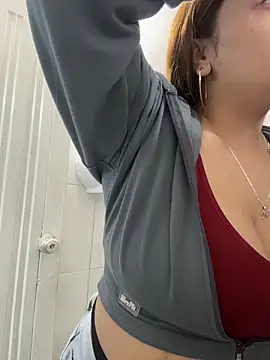 Tatiana O online show from April 11, 2026, 3:05 pm