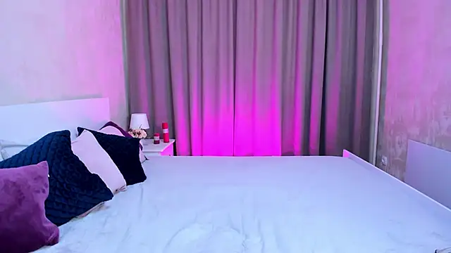 MelodyHudson online show from March 13, 2025, 5:54 am