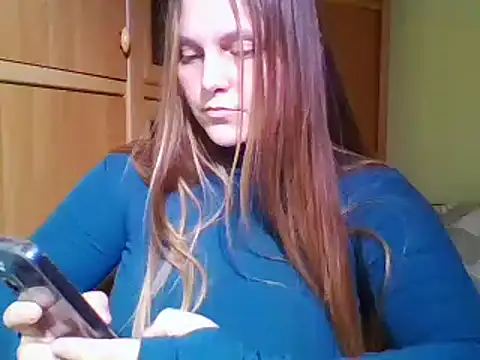 Snapshot of Evasapples chatting on January 9, 2025, 3:12 pm Evasapples online show from January 9, 2025, 3:12 pm
