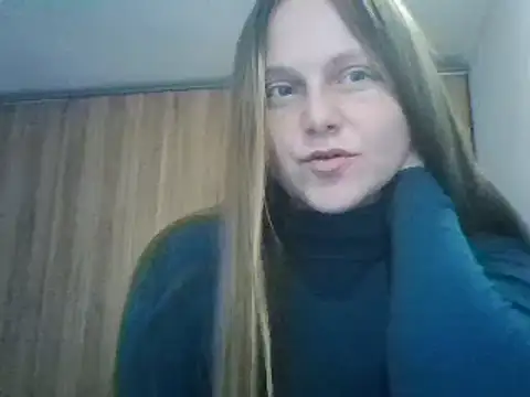 Snapshot of Evasapples chatting on March 2, 2025, 3:48 pm Evasapples online show from March 2, 2025, 3:48 pm
