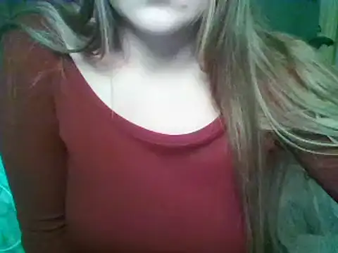 Snapshot of Evasapples chatting on September 25, 2025, 9:40 pm Evasapples online show from September 25, 2025, 9:40 pm