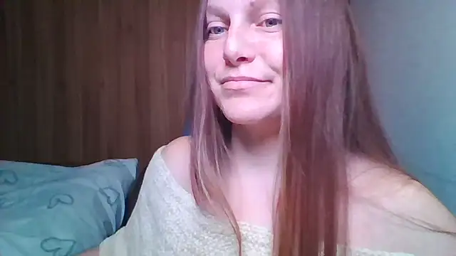 Evasapples online show from May 15, 2026, 7:32 pm