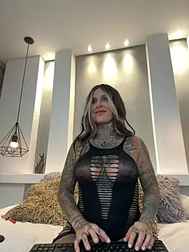 Snapshot of remyflux666 chatting on June 26, 2026, 11:20 pm remyflux666 online show from June 26, 2026, 11:20 pm