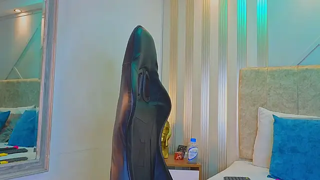 Tayra Pradit online show from May 31, 2026, 5:42 pm
