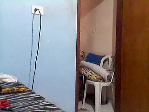 Snapshot of pornstarbrezillian chatting on March 18, 2025, 10:36 am pornstarbrezillian online show from March 18, 2025, 10:36 am