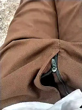 jellydicks online show from September 12, 2025, 9:09 am