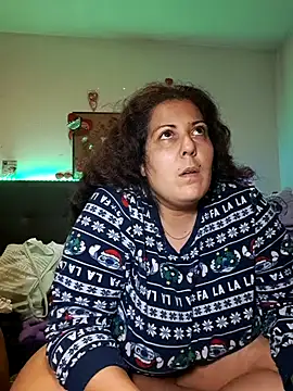 kittymorenita26 online show from January 14, 2025, 1:15 am