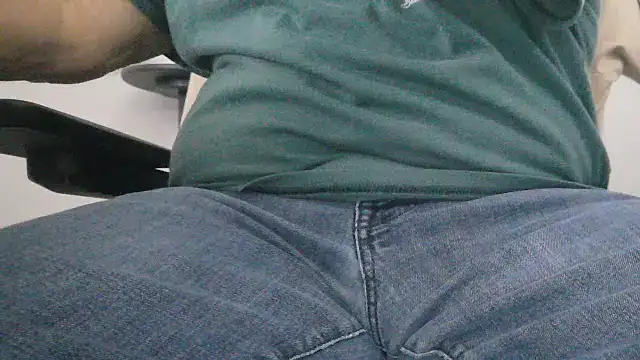 Leo Sanders online show from February 25, 2026, 3:21 pm