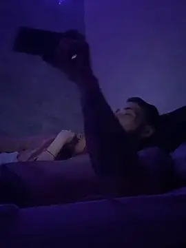 Snapshot of chavito2223 chatting on March 3, 2026, 4:29 am chavito2223 online show from March 3, 2026, 4:29 am