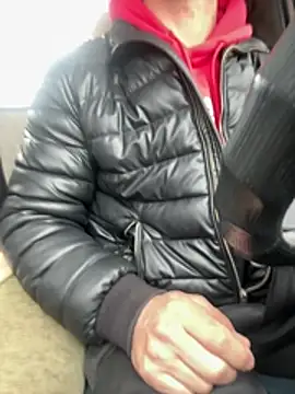 AlexGWoW online show from April 7, 2026, 7:09 am