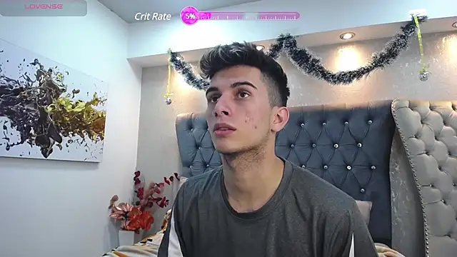 Snapshot of MrWilliseo chatting on December 15, 2024, 8:15 pm MrWilliseo online show from December 15, 2024, 8:15 pm