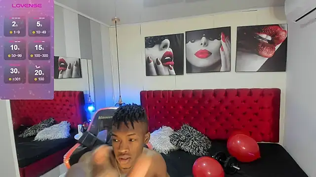 Snapshot of KENDER21_ chatting on January 11, 2025, 12:40 pm KENDER21  online show from January 11, 2025, 12:40 pm