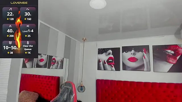 Snapshot of KENDER21_ chatting on February 9, 2025, 1:25 pm KENDER21  online show from February 9, 2025, 1:25 pm
