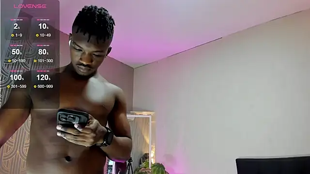 Snapshot of KENDER21_ chatting on March 19, 2025, 3:41 am KENDER21  online show from March 19, 2025, 3:41 am