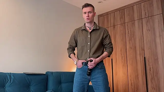 Snapshot of cute_mark chatting on April 15, 2026, 6:31 am cute mark online show from April 15, 2026, 6:31 am