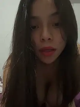 Snapshot of adry_moon666 chatting on November 25, 2025, 12:10 am adry moon666 online show from November 25, 2025, 12:10 am