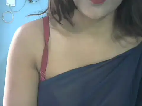 Snapshot of Nehasingh2024 chatting on February 18, 2025, 5:53 am Nehasingh2024 online show from February 18, 2025, 5:53 am