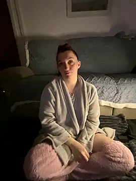 Stoner BarbieXX online show from February 17, 2025, 10:36 pm