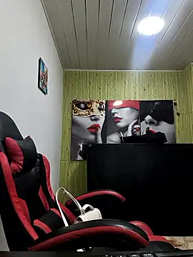 Snapshot of zoe_connor19 chatting on February 8, 2026, 12:19 pm zoe connor19 online show from February 8, 2026, 12:19 pm