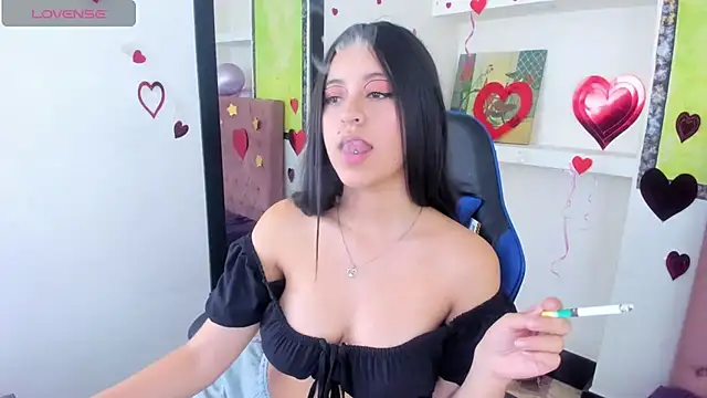 zoe connor19 online show from March 10, 2026, 8:36 pm