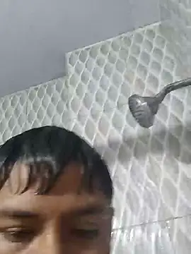 Tu papi 69  online show from October 20, 2025, 12:11 am