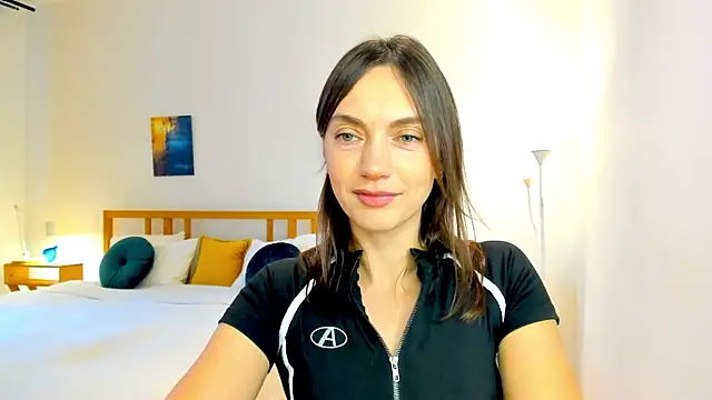 Snapshot of LovelyeeMia chatting on December 2, 2024, 7:14 am LovelyeeMia online show from December 2, 2024, 7:14 am