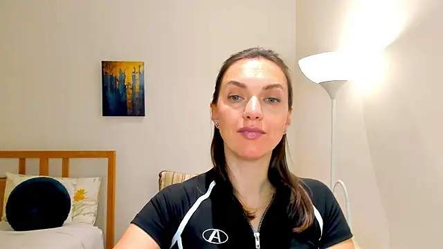 Snapshot of LovelyeeMia chatting on December 20, 2024, 8:55 pm LovelyeeMia online show from December 20, 2024, 8:55 pm